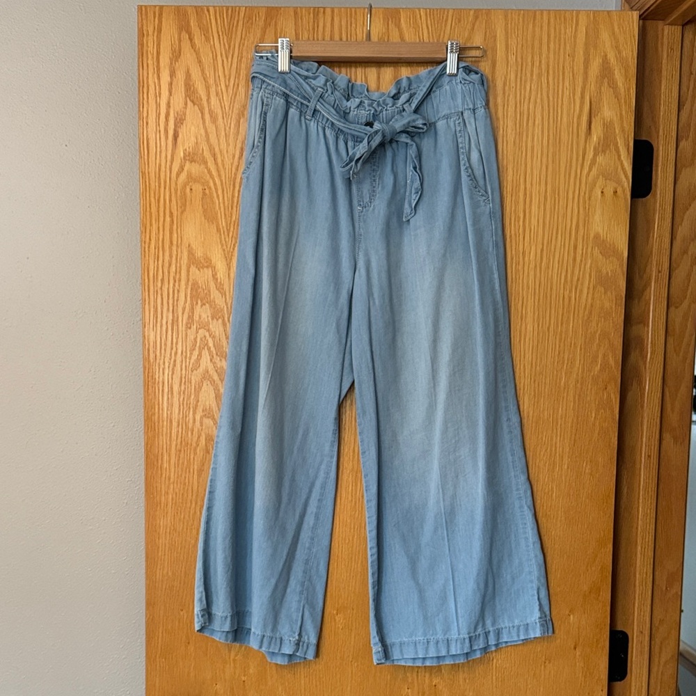 Light Wash Paperbag Waist Wide Leg Pants